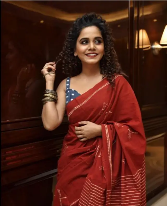 हेमांगी कवी