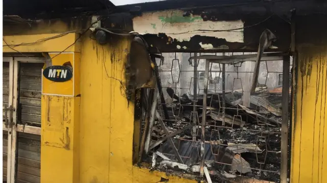 Ileesẹ MTN ti wọn dana sun ni Ibadan