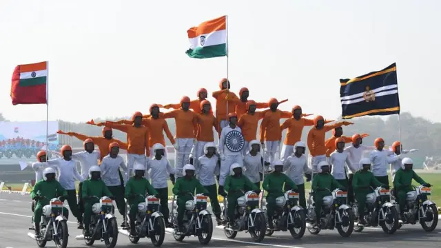 Парад на День Республики в Дели, мотоциклисты