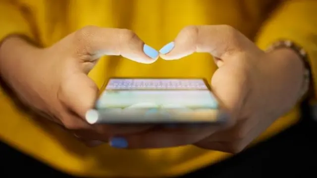 kebebasan berekspresi