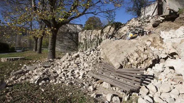 последствия землетрясения в Италии