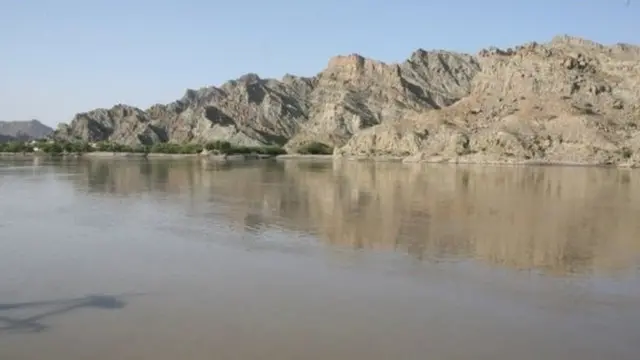 भारत और पाकिस्तान के बीच साल 1960 में सिंधु जल संधि हुई थी.