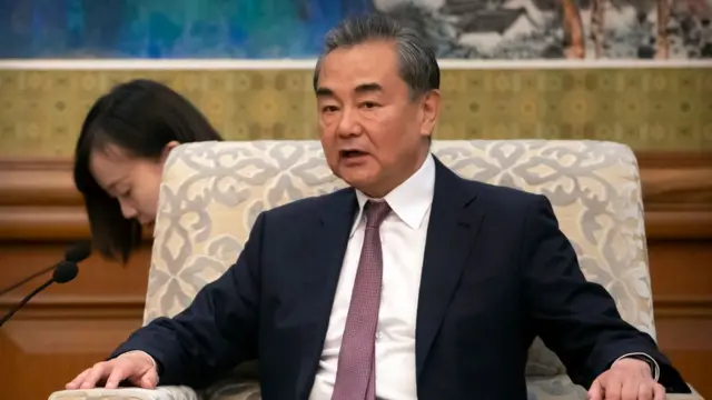 चीन रूस यूक्रेन युद्ध यूरोप अमेरिका हथियार