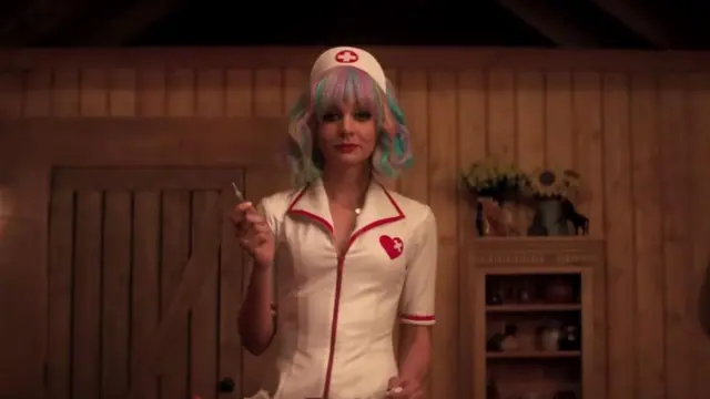 Перспективна молода жінка