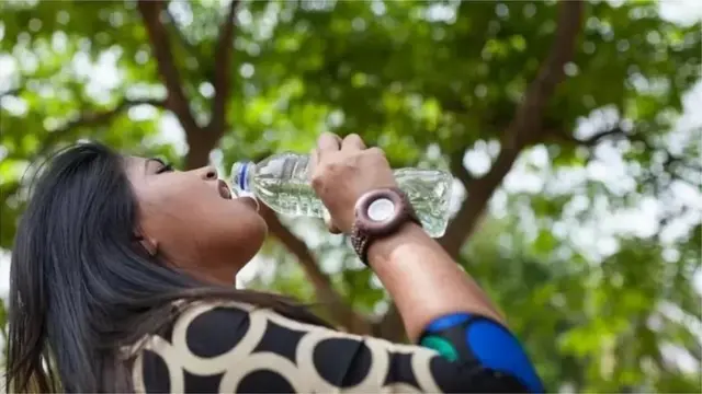 বাংলাদেশে গরমের সময়ে ডায়রিয়ার প্রকোপ দেখা যায়।