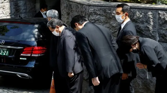 Машина с телом Абэ