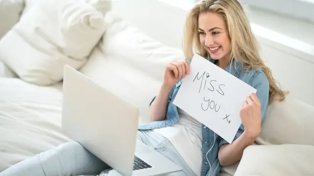 கொரோனா வைரஸ் குறுக்குவழிகள்: தொலைநிலையில் உறவுகளை எப்படி வளர்ப்பது?