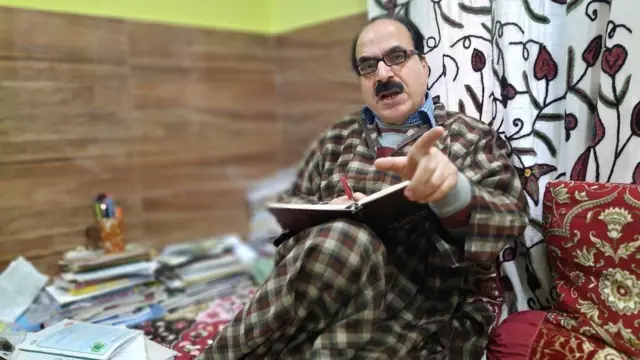 કાશ્મીરી પંડિત સમુદાયની આગેવાની કરનારી સંસ્થા પનુન કાશ્મીર સંસ્થાના વરિષ્ઠ નેતા ડૉ. અગ્નિશેખર