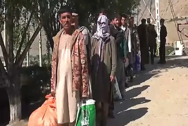 شهروندانی که از بیم جنگ به تاجیکستان پناه برده‌اند؛ هشتم ژوئیه