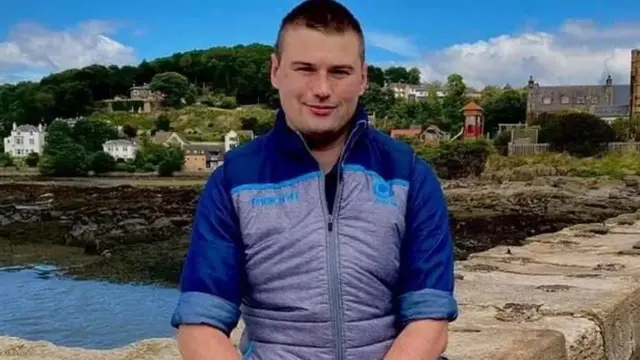 क्रिस क्लार्क