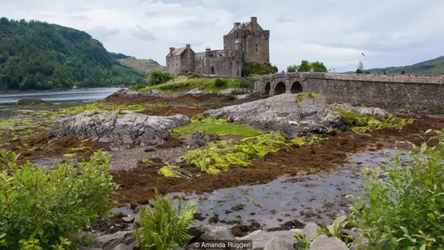 Lâu đài Eilean Donan ở Scotland