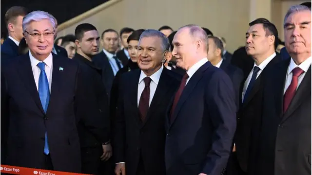 "Келажак ўйинлари" очилиши маросимида қатнашган айрим МДҲ республикалари раҳбарлари