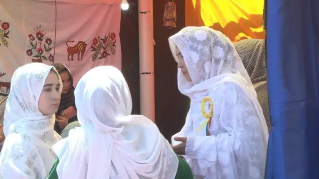 ہزارہ خواتین