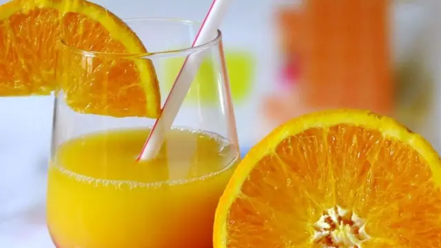 Umutobe w'amacunga uzakomeza kuzamuka mu biciro