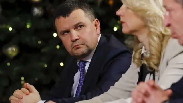 Максим Акимов