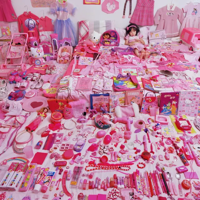 pink toys