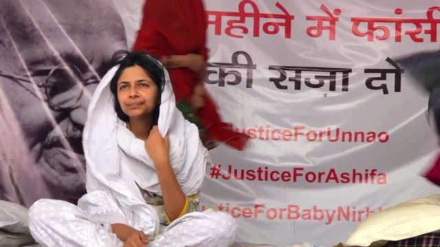 स्वाति मालिवाल, अनशन, महिलाएं