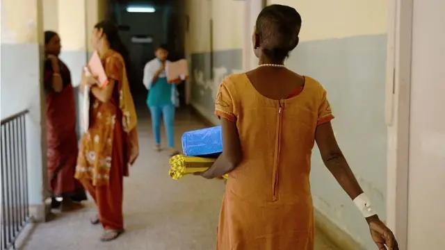 దేశంలోని మొత్తం మహిళా క్యాన్సర్ బాధితుల్లో 70 శాతం మంది బ్రెస్ట్, ఒవేరియన్, సర్వైకల్, యుటెరిన్ క్యాన్సర్ బాధితులే