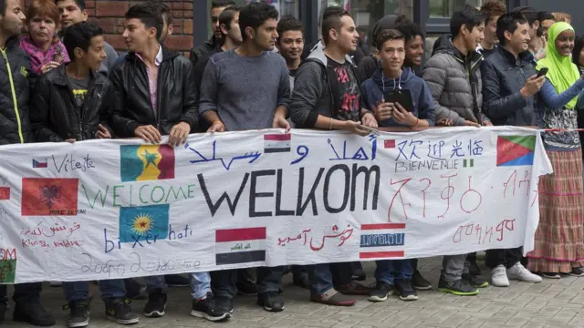 Afiche de bienvenida