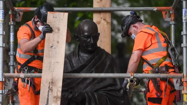 મહાત્મા ગાંધી