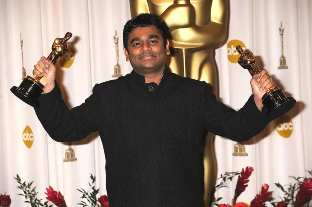 2009లో స్లమ్‌డాగ్ మిలియనీర్' చిత్రానికి ఒరిజినల్ స్కోర్, ఒరిజినల్ సాంగ్ విభాగాల్లో రెండు ఆస్కార్ పురస్కారాలు గెలుపొందిన సంగీత దర్శకుడు ఏఆర్ రెహ్మాన్