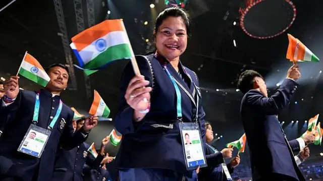 23 જુલાઈ, 2026ના રોજ સ્કૉટલૅન્ડના ગ્લાસગોમાં ઉદ્ઘાટન સમારોહ દરમિયાન ટીમ ઇન્ડિયાનાં ખેલાડીઓ પરેડમાં ભાગ લેતી વખતે