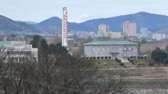 대성동에서 바라본 북한 기정동