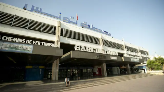 محطة نقل خاوية