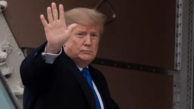 डोनल्ड ट्रंप