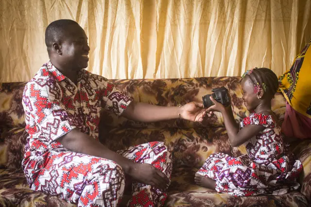 کرونا؛ روایت زندگی کودکان در قرنطینه