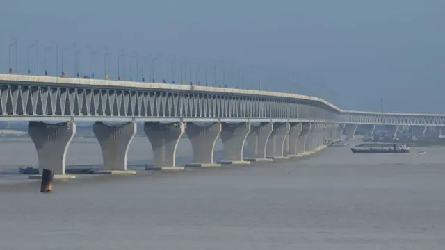 বাংলাদেশে গত ২৫শে জুন পদ্মা সেতু উদ্বোধন করা হয়েছে