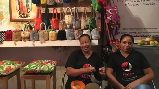 Vendedoras de carteras de San Diego.