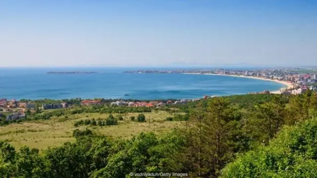 Bulgaria memiliki kekayaan sejarah arkeologis dari masyarakat Romawi, Yunani, dan masyarakat kuno lainnya