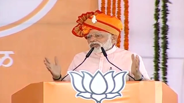 नरेंद्र मोदी