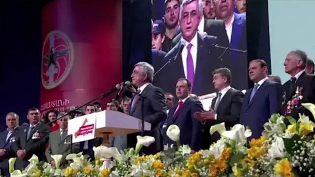 Hakim Ermənistan Respublikaçılar Partiyası, Erməni Milli Konqresi, Firavan Ermənistan, Daşnaksutyun və Qanunçuluq Ölkəsi partiyaları Ermənistanın İttifaqa daxil olması lehinə səs veriblər