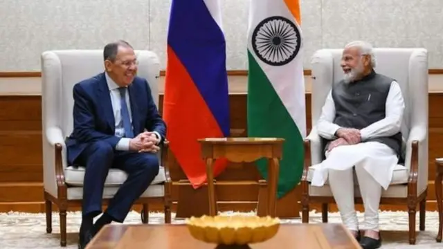 વડા પ્રધાન મોદી અને સર્ગેઇ લાવરોવ