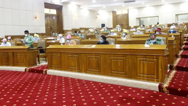 ရခိုင်ပြည်နယ်လွှတ်တော်