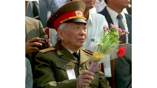 Đại tướng Võ Nguyên Giáp là Bộ trưởng Quốc phòng của Bắc Việt thời chiến tranh