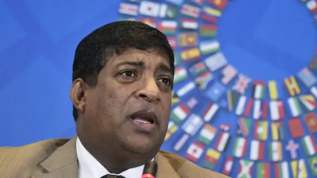 අමාත්‍ය රවී කරුණානායක