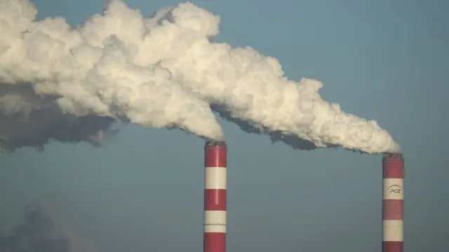 ਚੀਨ ਅਤੇ ਅਮਰੀਕਾ ਤੋਂ ਬਾਅਦ ਭਾਰਤ ਕਾਰਬਨ ਡਾਇਆਕਸਾਈਡ ਪੈਦਾ ਕਰਨ ਵਾਲਾ ਸਭ ਤੋਂ ਵੱਡਾ ਦੇਸ਼ ਹੈ।