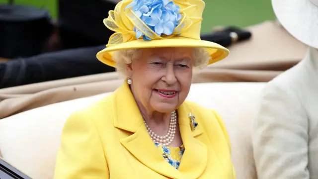 королева Елизавета