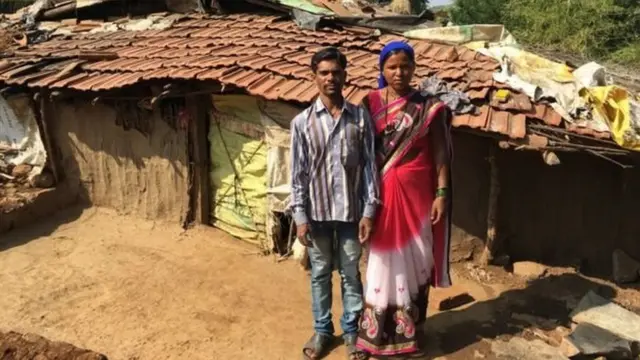 ગંગારામ પવાર અને તેમના પત્ની ચંદ્રકલા