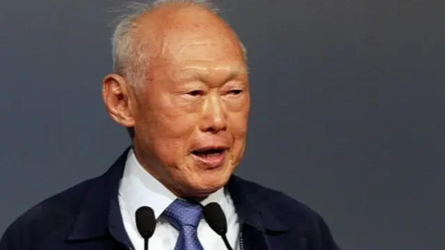 सिंगापुर के पहले प्रधानमंत्री ली कुआन यी