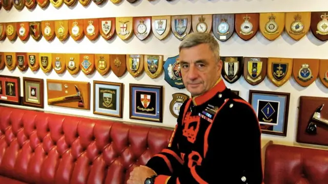 Головний стражник-йомен