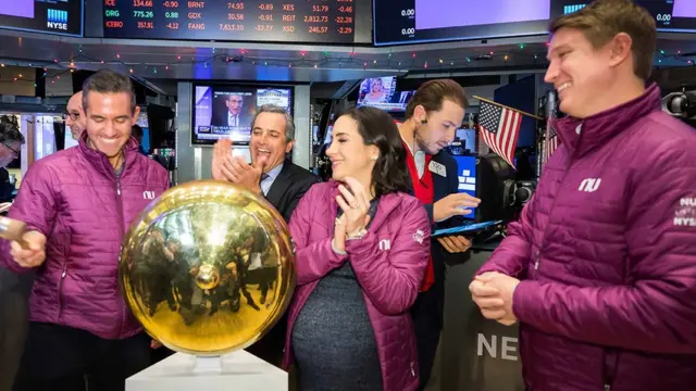 Fundadores de Nubank en su salida a bolsa.