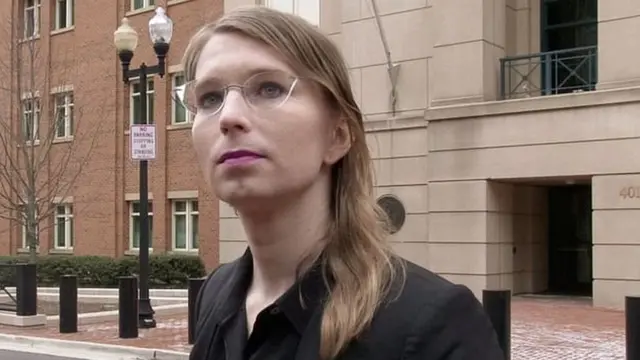 Челси Мэннинг