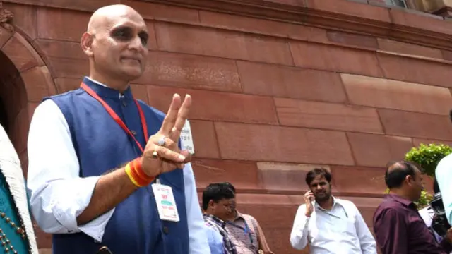 राकेश सिन्हा