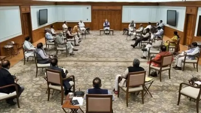 મંત્રિમંડળમાં પછાત વર્ગ અને ઓબીસીનાં ઘણાં નામ સામેલ