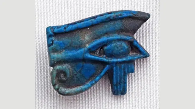 دُفنت عين حورس مع الفراعنة لحمايتهم في الحياة الأبدية