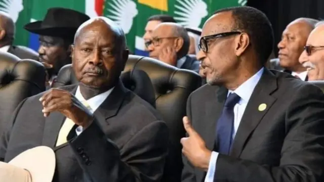 Rais Yoweri Museveni wa Uganda na Paul Kagame wa Rwanda